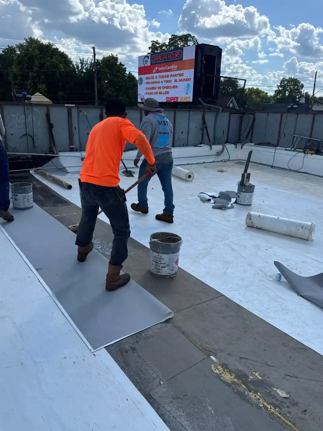 Manufacturer-certified roof installation in Sharpsville